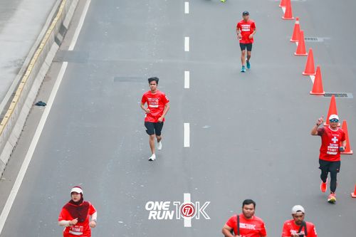 Race photo from ONE RUN 10K 2025