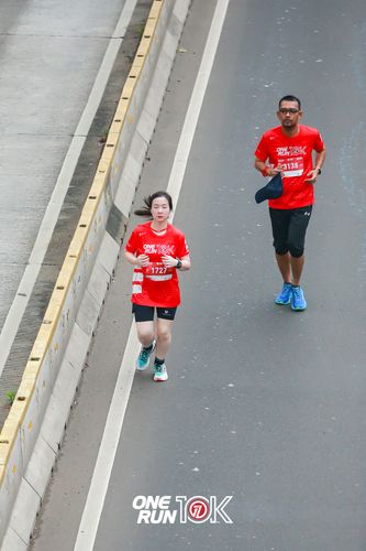 Race photo from ONE RUN 10K 2025