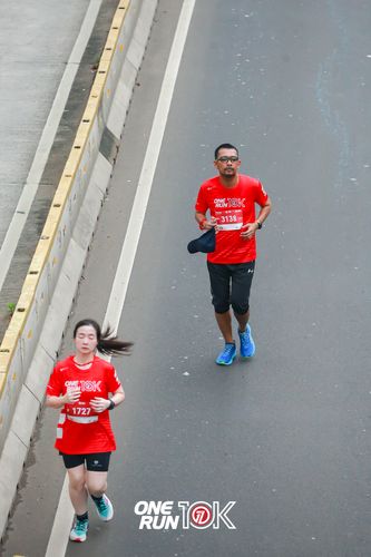 Race photo from ONE RUN 10K 2025