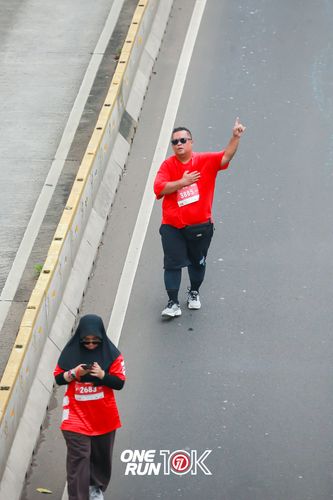 Race photo from ONE RUN 10K 2025