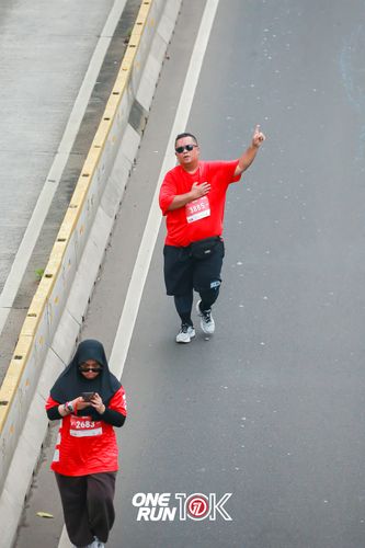 Race photo from ONE RUN 10K 2025