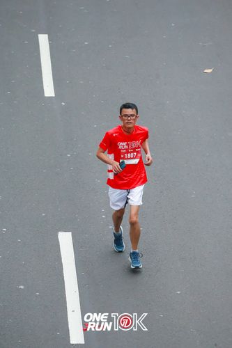 Race photo from ONE RUN 10K 2025