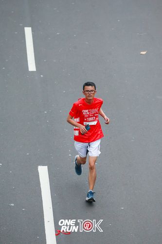 Race photo from ONE RUN 10K 2025