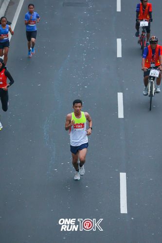 Race photo from ONE RUN 10K 2025
