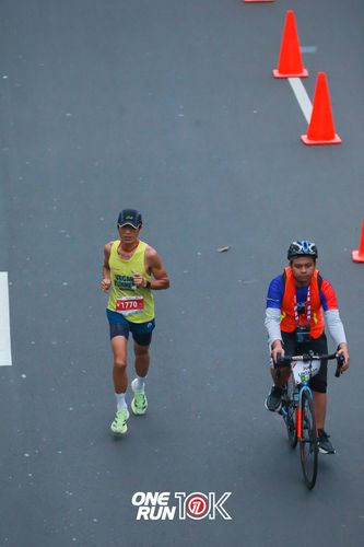 Race photo from ONE RUN 10K 2025