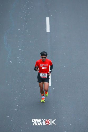 Race photo from ONE RUN 10K 2025