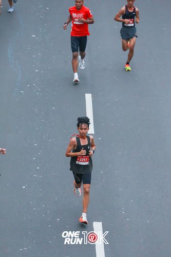 Race photo from ONE RUN 10K 2025
