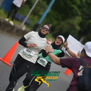 Race photo from ARUTMIN BORNEO RUN 2025
