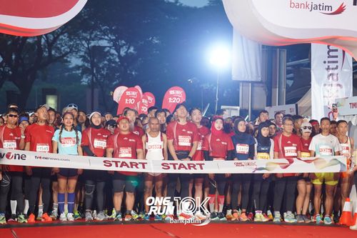 Race photo from ONE RUN 10 K