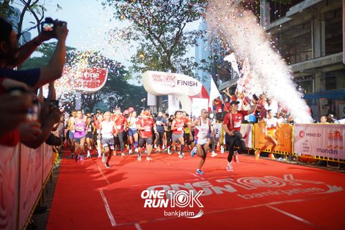 Race photo from ONE RUN 10 K