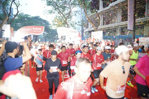 Race photo from ONE RUN 10 K