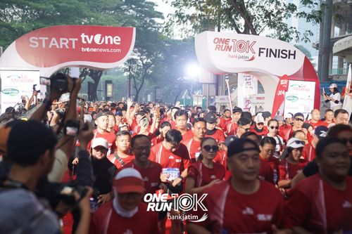 Race photo from ONE RUN 10 K