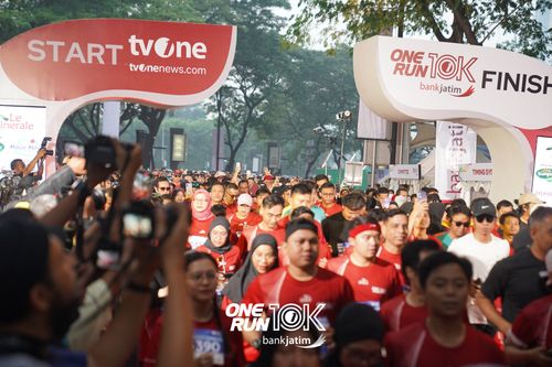 Race photo from ONE RUN 10 K