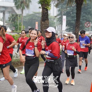 Race photo from HELLO WORLD RUN 2026 - 121