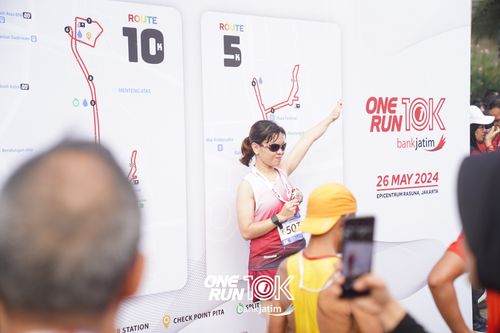 Race photo from ONE RUN 10 K