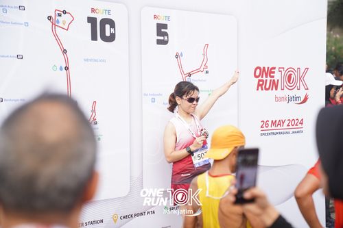 Race photo from ONE RUN 10 K