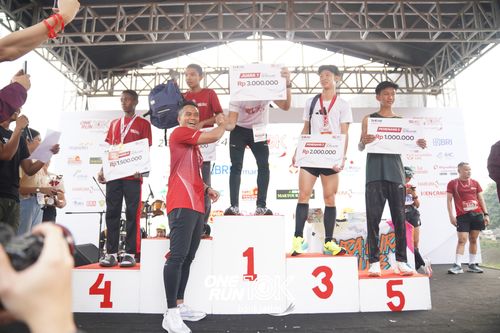 Race photo from ONE RUN 10 K