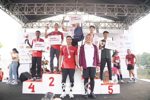 Race photo from ONE RUN 10 K