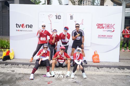 Race photo from ONE RUN 10 K
