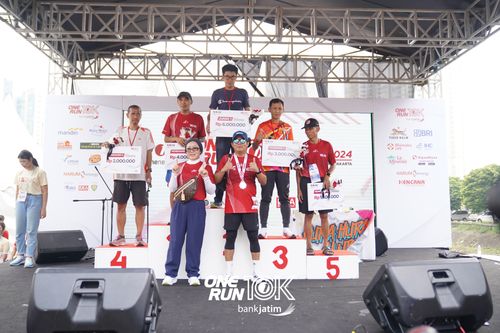 Race photo from ONE RUN 10 K