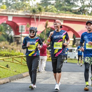 Race photo from BOGORUN 2026