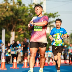 Race photo from SURABAYA ISOPLUS MARATHON 2026