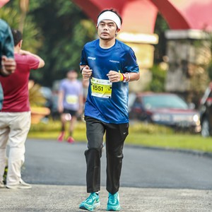Race photo from BOGORUN 2026