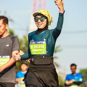 Race photo from SURABAYA ISOPLUS MARATHON 2026