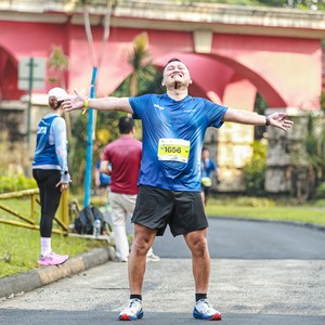 Race photo from BOGORUN 2026