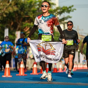 Race photo from SURABAYA ISOPLUS MARATHON 2026