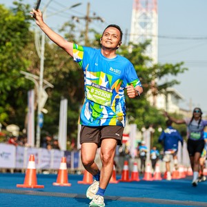 Race photo from SURABAYA ISOPLUS MARATHON 2026