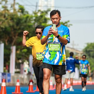 Race photo from SURABAYA ISOPLUS MARATHON 2026