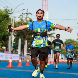 Race photo from SURABAYA ISOPLUS MARATHON 2026