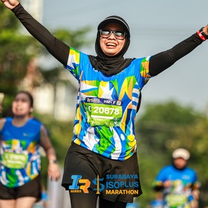 Race photo from SURABAYA ISOPLUS MARATHON 2026