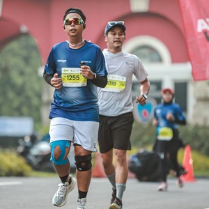 Race photo from BOGORUN 2026