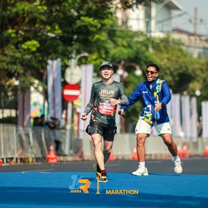 Race photo from SURABAYA ISOPLUS MARATHON 2026