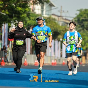 Race photo from SURABAYA ISOPLUS MARATHON 2026