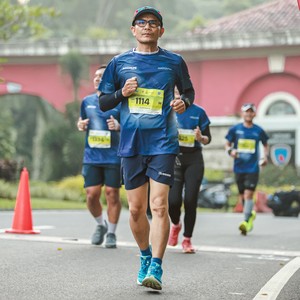 Race photo from BOGORUN 2026