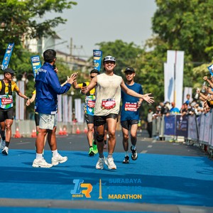 Race photo from SURABAYA ISOPLUS MARATHON 2026