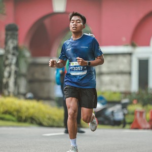 Race photo from BOGORUN 2026