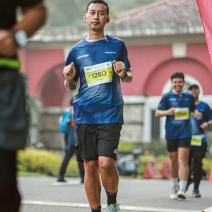 Race photo from BOGORUN 2026