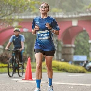 Race photo from BOGORUN 2026