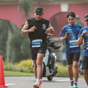 Race photo from BOGORUN 2026