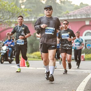 Race photo from BOGORUN 2026