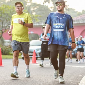 Race photo from BOGORUN 2026