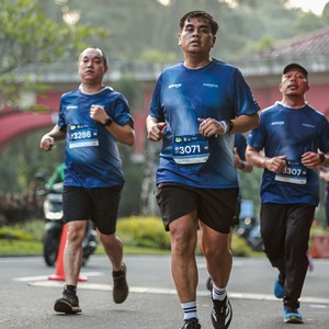 Race photo from BOGORUN 2026