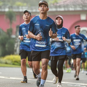 Race photo from BOGORUN 2026