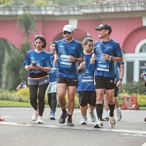 Race photo from BOGORUN 2026