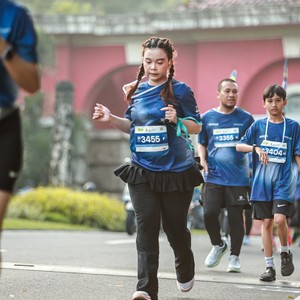 Race photo from BOGORUN 2026