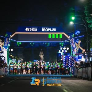 Race photo from SURABAYA ISOPLUS MARATHON 2026